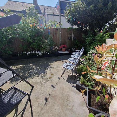 Private Luxury Double Room In Cardiff Exterior photo